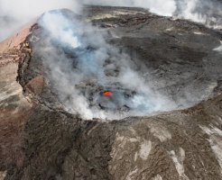 地球 火山 最大