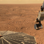 グーグルアース機能で火星を見ると基地がある！？